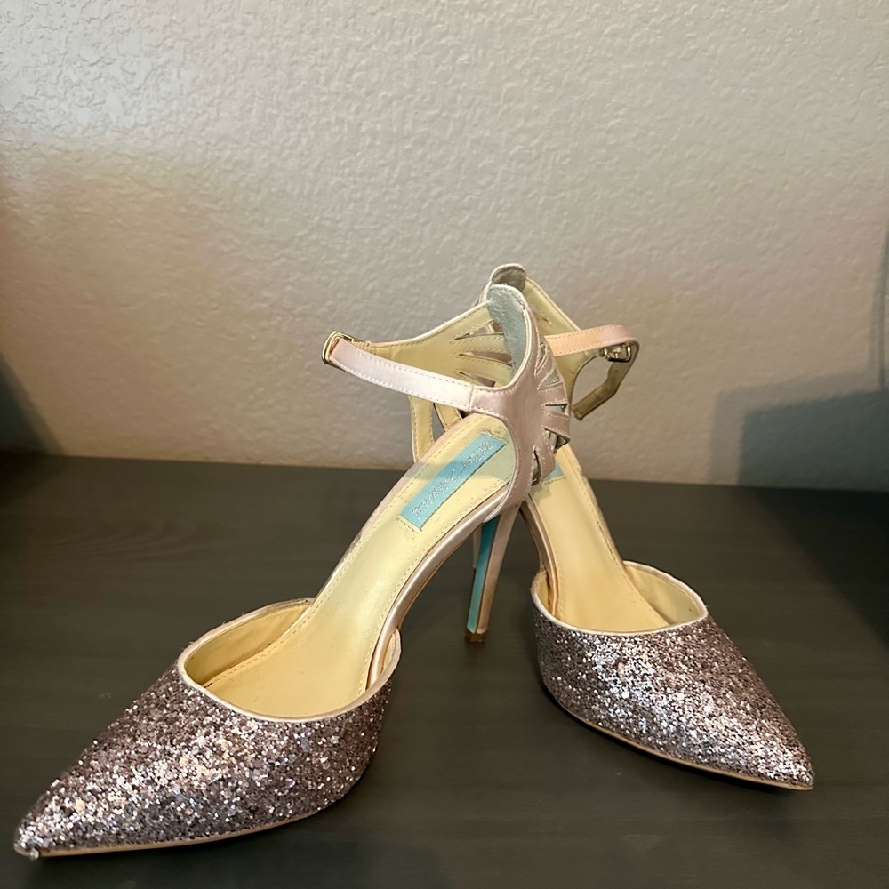 Stunning Betsey Johnson Something blue collection